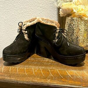 Rag & Bone Shearling shoes boots platform. EUC. Super soft and comfortable.